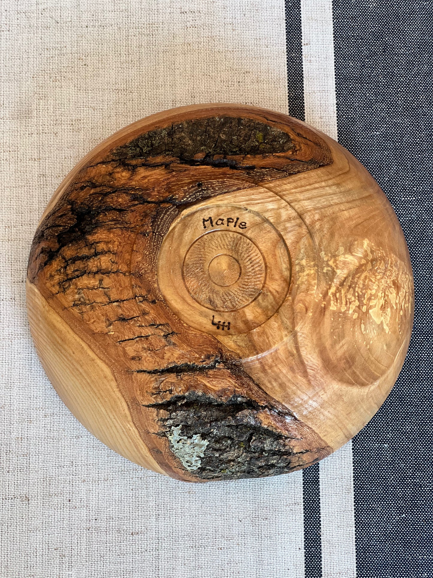 Maple Wood Bowl with Natural Edge Exposure