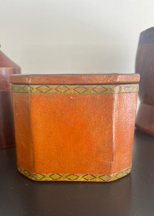 Folk Art Paper Mâché Box, Medium Brown