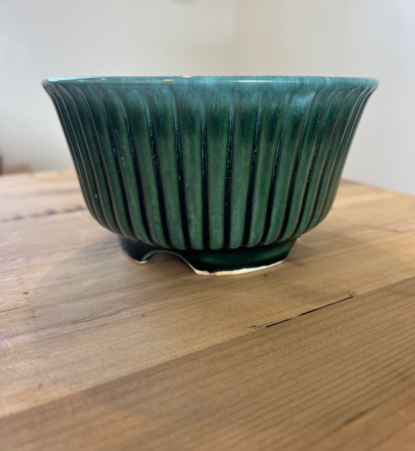 Vintage Green Drip Glaze Hull Pottery Bowl