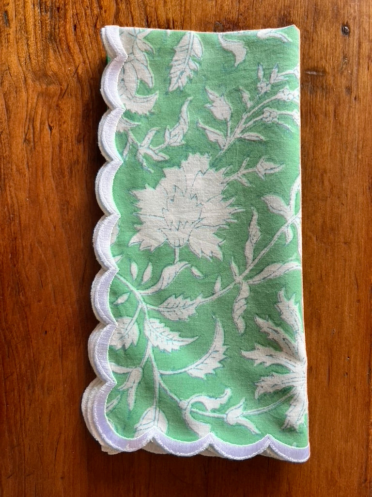 Scalloped Green & White Napkins, Set of 6