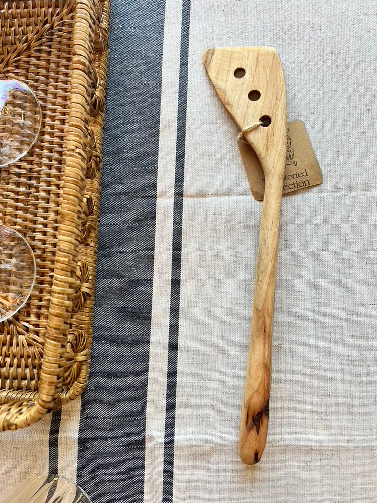 Handmade Wooden Cooking Utensils, by Elizabeth P. Lyons