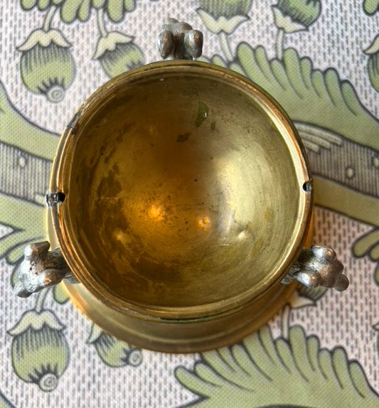 Ink Mount Grey Hound Brass Decor