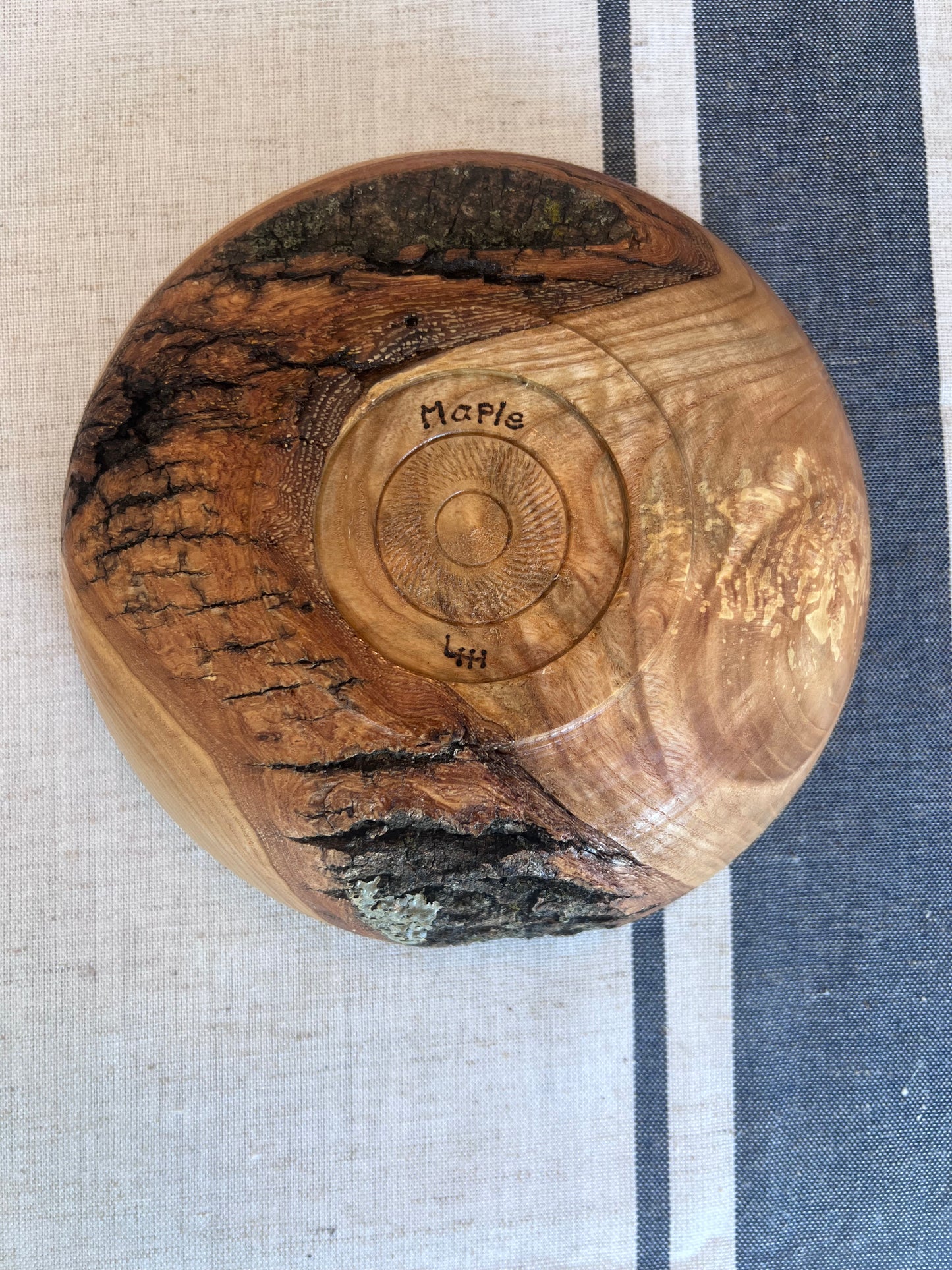 Maple Wood Bowl with Natural Edge Exposure