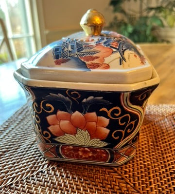 Imari Style Porcelain Sugar Box with Lid