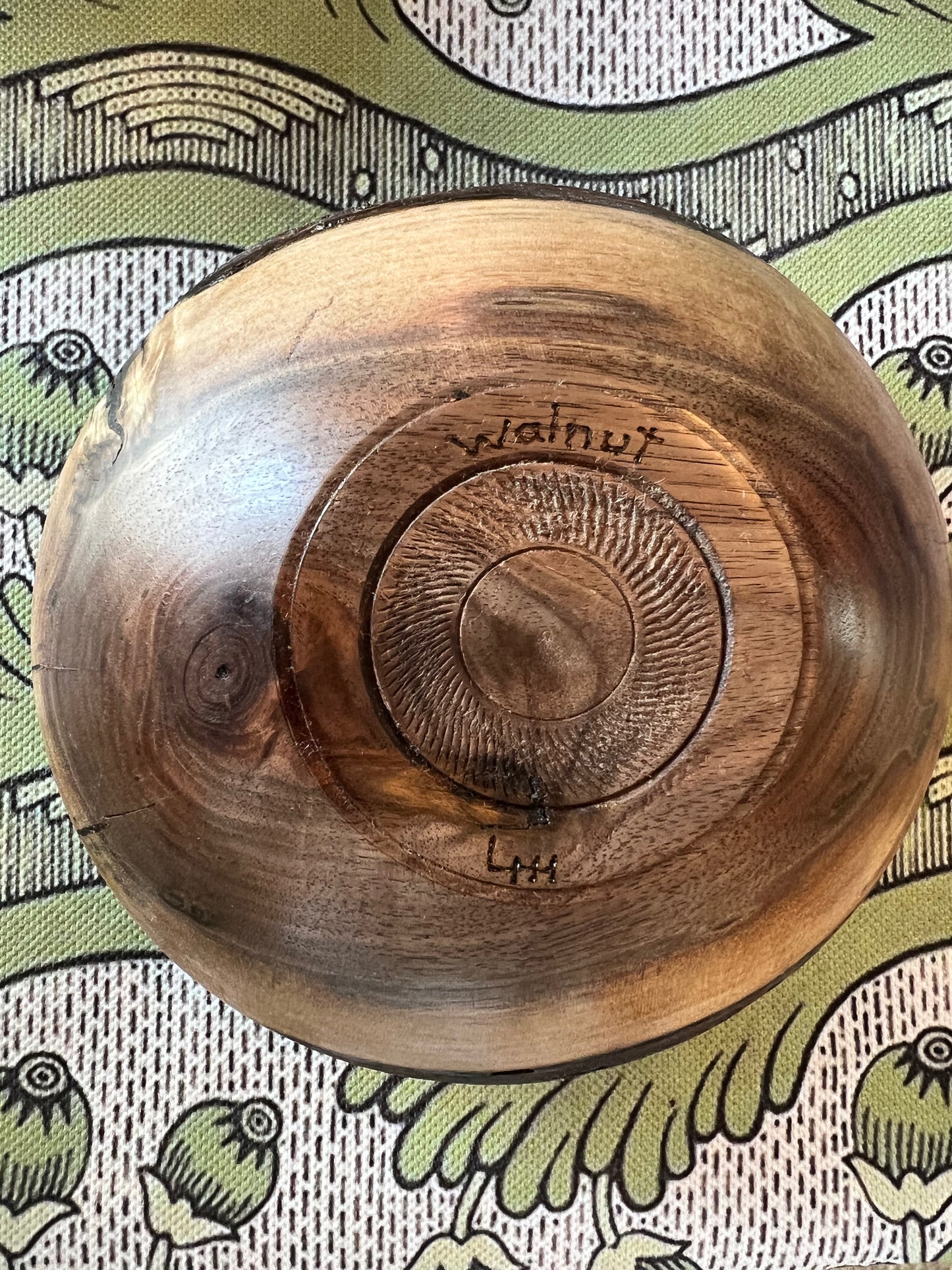 Natural Edge Walnut Ikebana Votive Candle