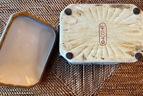 Imari Style Porcelain Sugar Box with Lid